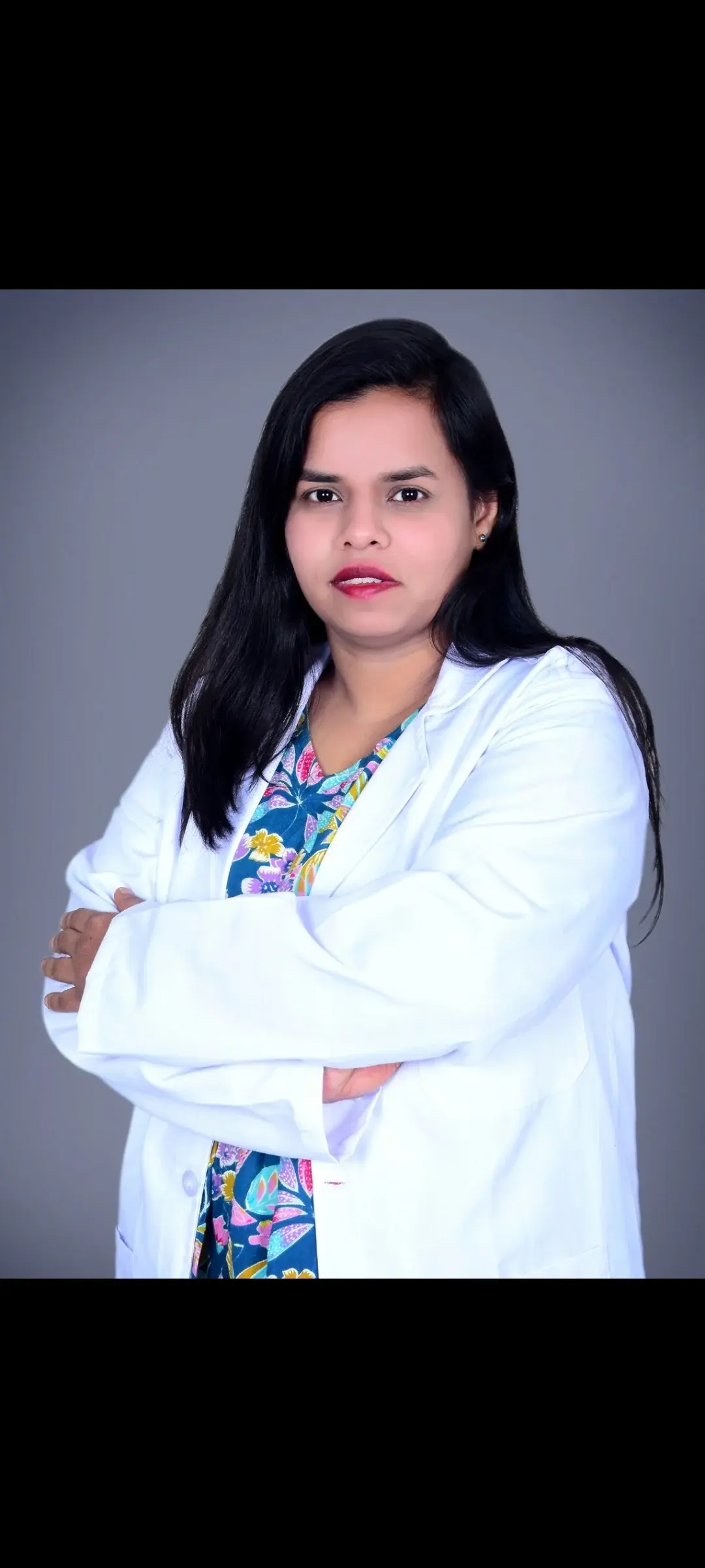 Dr. Grahima Saxena physiotherapist Indore treating neurological and orthopedic patients